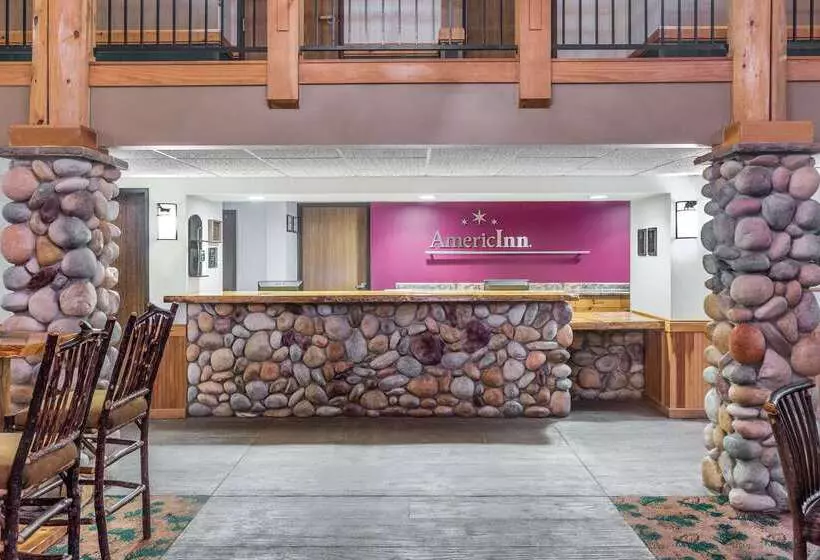 호텔 Americinn By Wyndham Wisconsin Dells