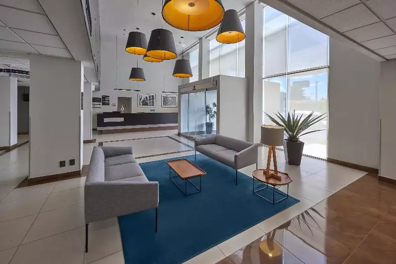 Hotel City Express By Marriott Queretaro Jurica