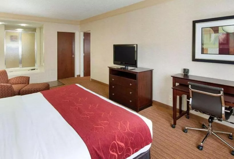 Отель Comfort Suites Parkersburg South