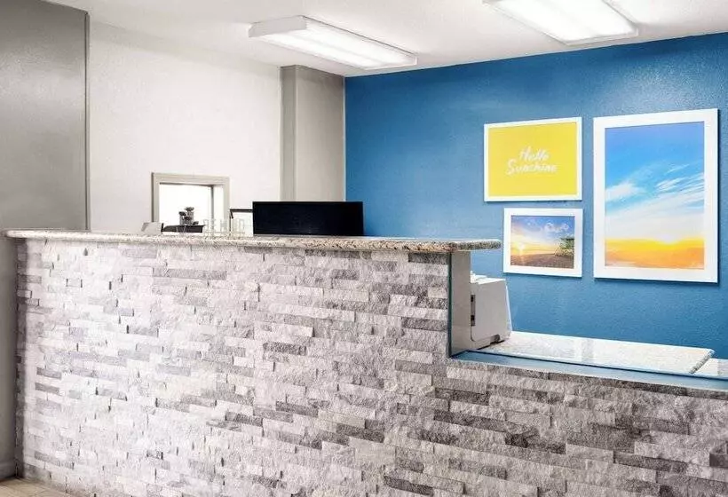 Отель Days Inn By Wyndham Ardmore