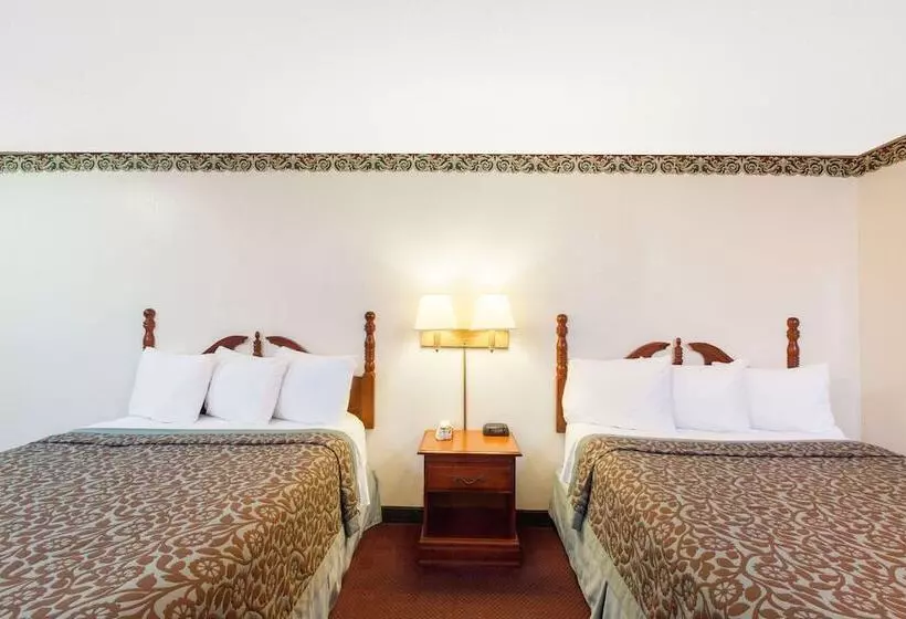 酒店 Days Inn By Wyndham Erick