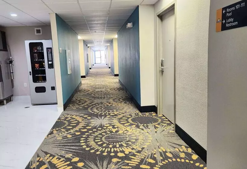 酒店 Days Inn By Wyndham Laplace New Orleans