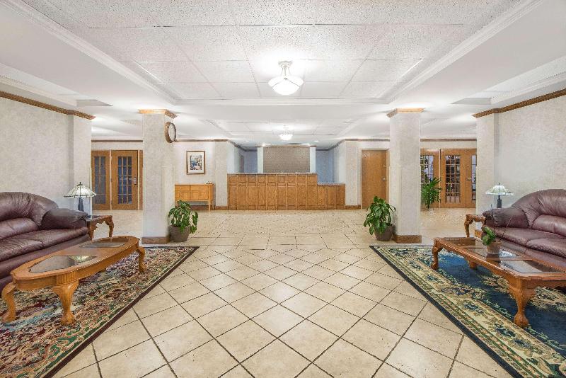 호텔 Spark By Hilton Dumas