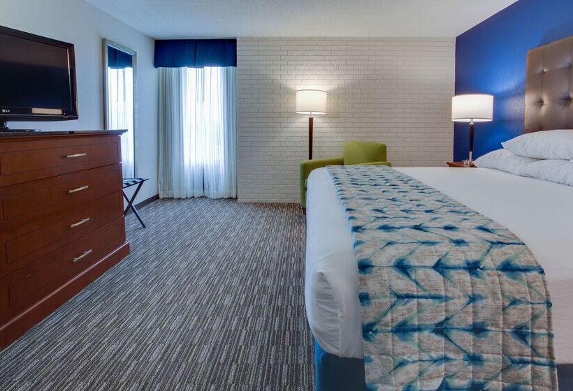 فندق Drury Inn & Suites Nashville Airport