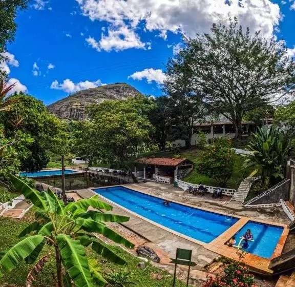 Отель Fazenda Pedra Do Rodeadouro