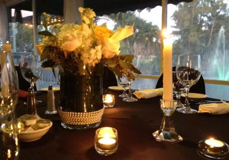 هتل Hollywood Beach Golf Resort