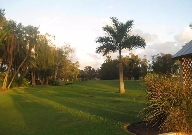 هتل Hollywood Beach Golf Resort