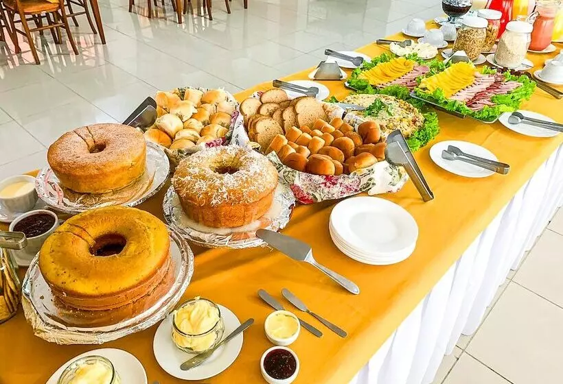 ホテル Velinn Pousada Chateau Do Luar