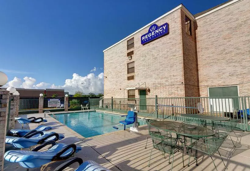 فندق Regency Inn & Suites Biloxi