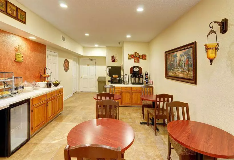 Hotel Regency Inn & Suites Biloxi