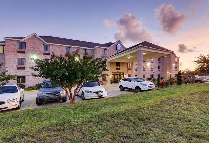 فندق Regency Inn & Suites Biloxi