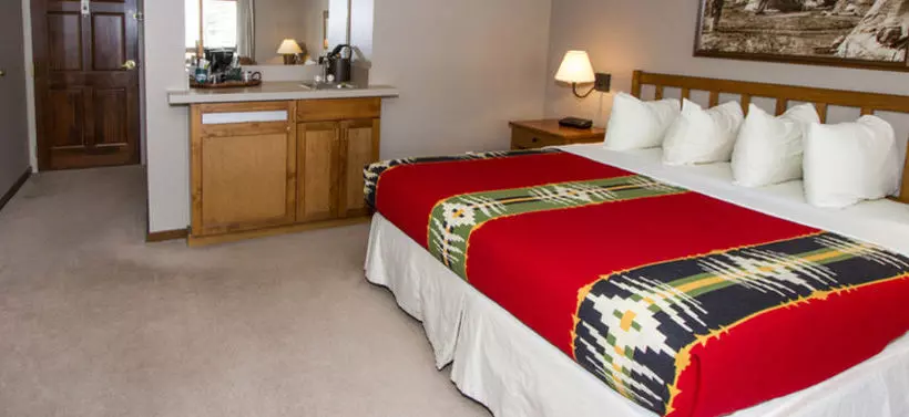 Otel River Rock Lodge