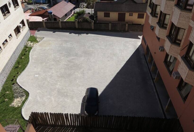 בית מלון כפרי Serra Nevada