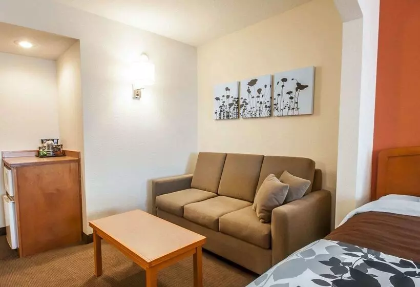 בית מלון כפרי Sleep Inn & Suites Lake Of The Ozarks