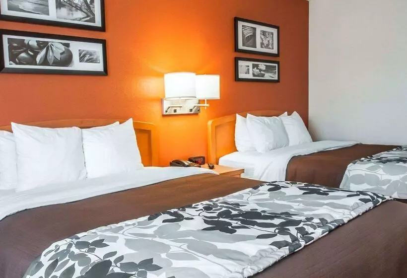 בית מלון כפרי Sleep Inn & Suites Lake Of The Ozarks