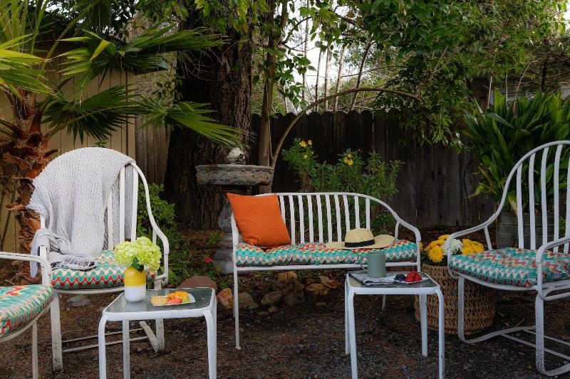 فندق Sonoma Creek Inn