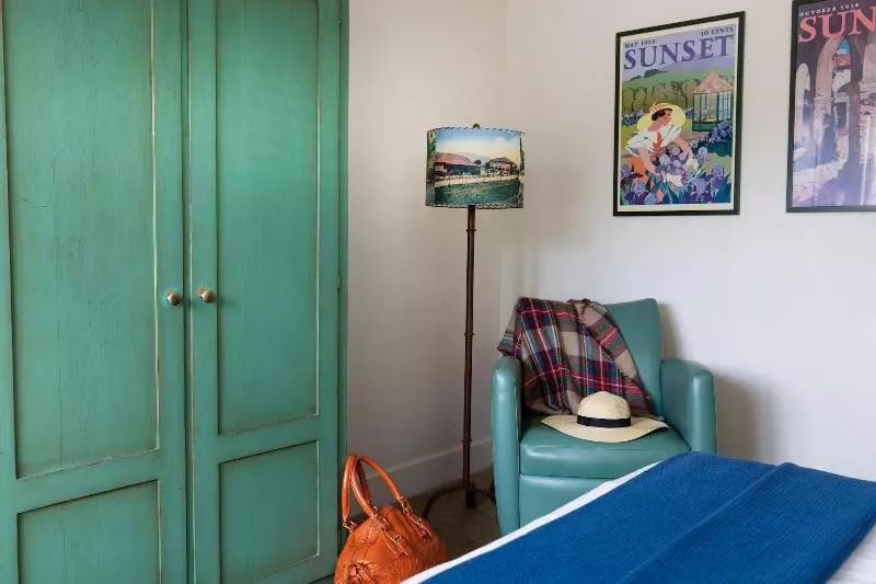 호텔 Sonoma Creek Inn