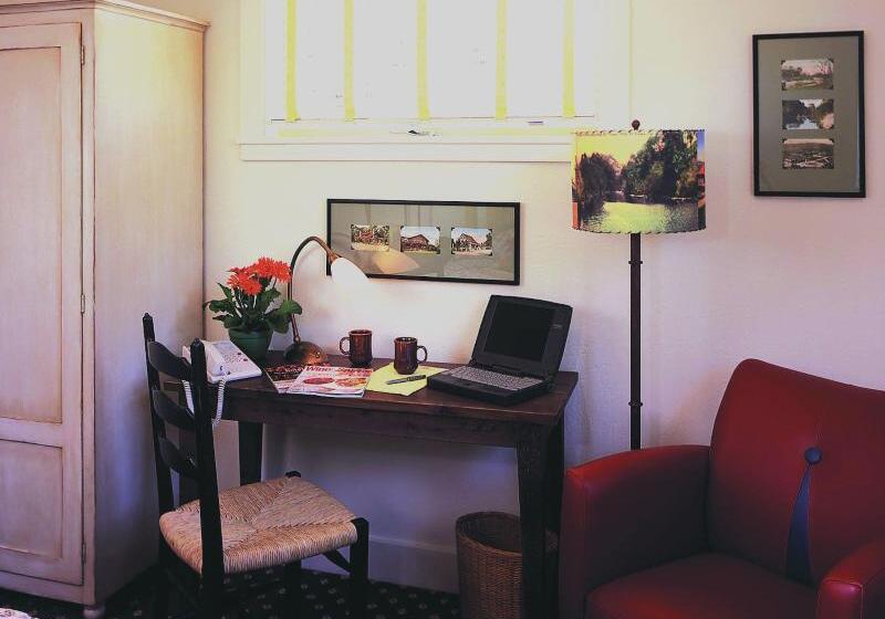 فندق Sonoma Creek Inn