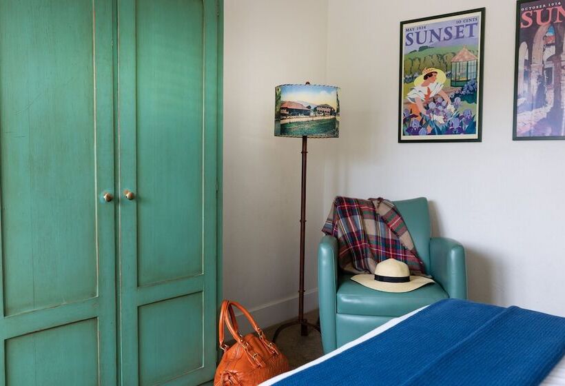 فندق Sonoma Creek Inn