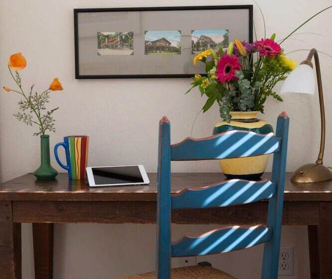 فندق Sonoma Creek Inn