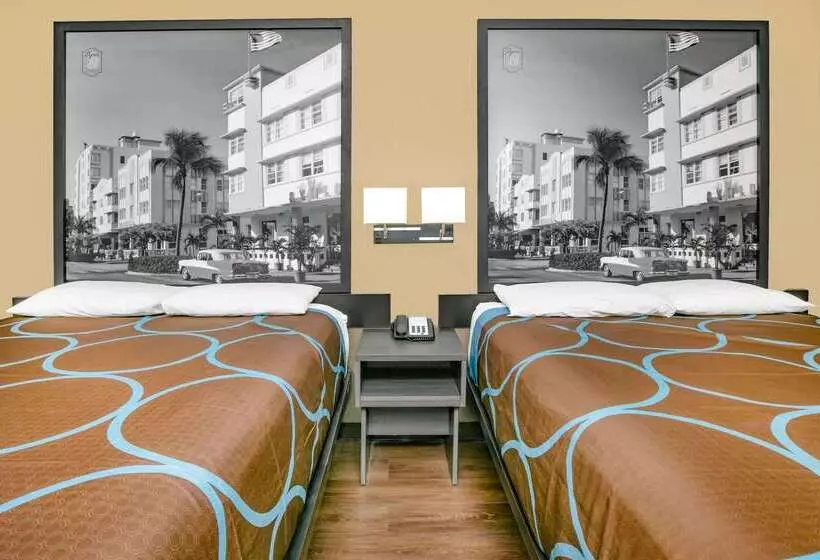 Отель Super 8 By Wyndham Moss Point