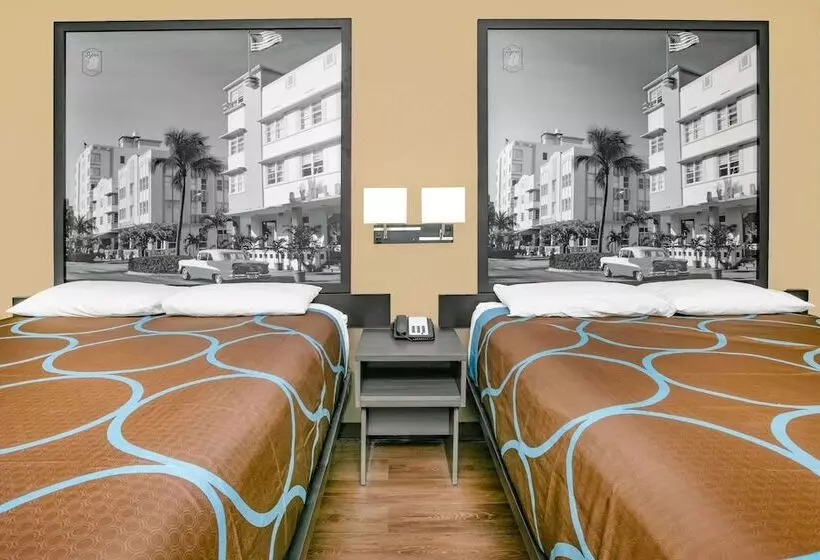 Отель Super 8 By Wyndham Moss Point