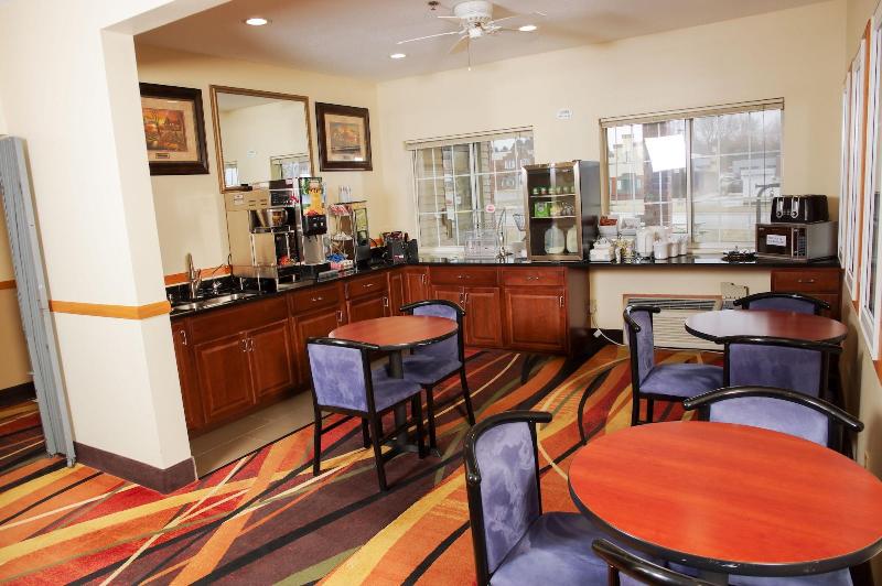 فندق Dutch Inn And Suites