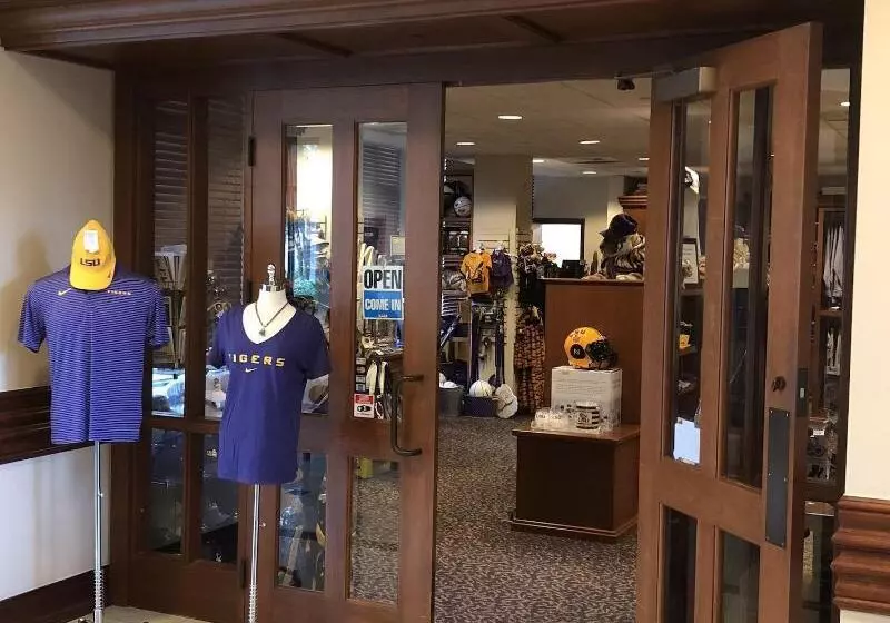 The Cook Hotel And Conference Center At Lsu