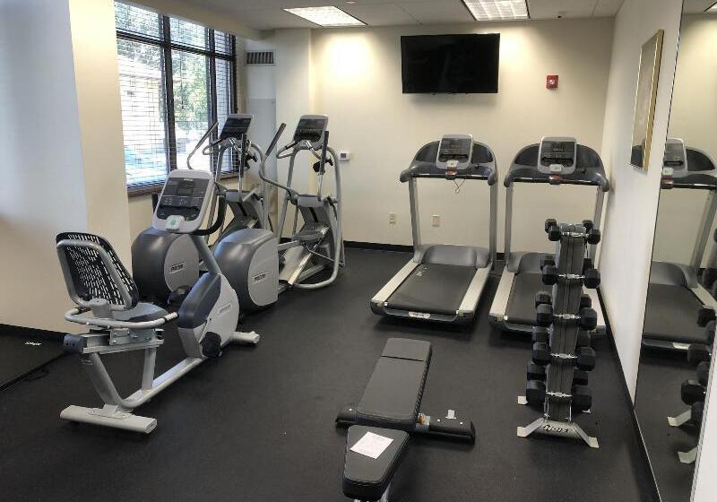 The Cook Hotel And Conference Center At Lsu