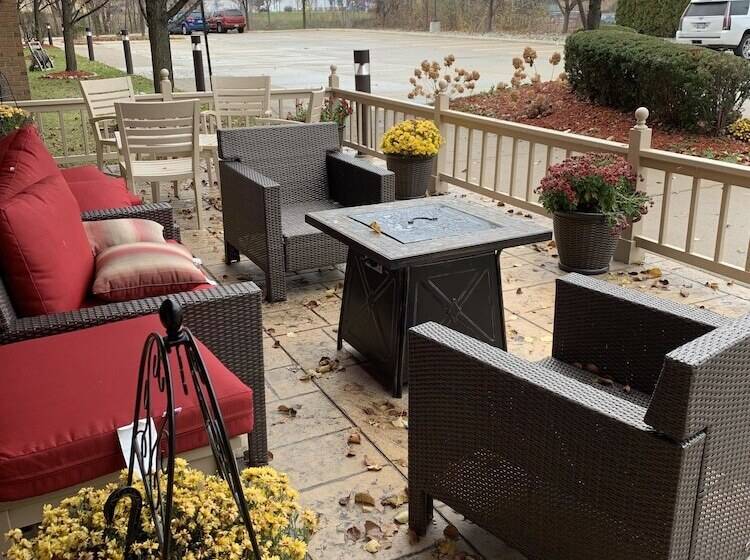 هتل Towneplace Suites Detroit Warren