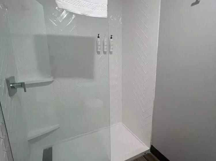 Отель Towneplace Suites Detroit Warren