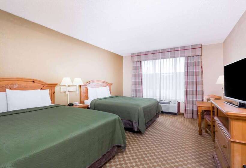 فندق Wingate By Wyndham Savannah Gateway