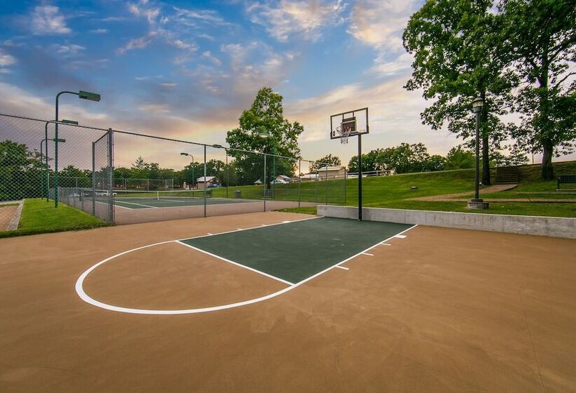 Holiday Inn Club Vacations Holiday Hills Resort At Branson An Ihg