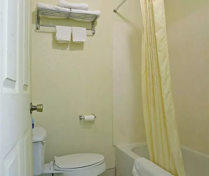 호텔 Americas Best Value Inn-Knoxville Chilhowee Park