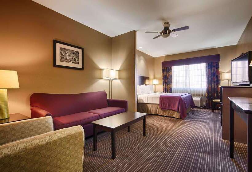 Отель Best Western Giddings Inn & Suites