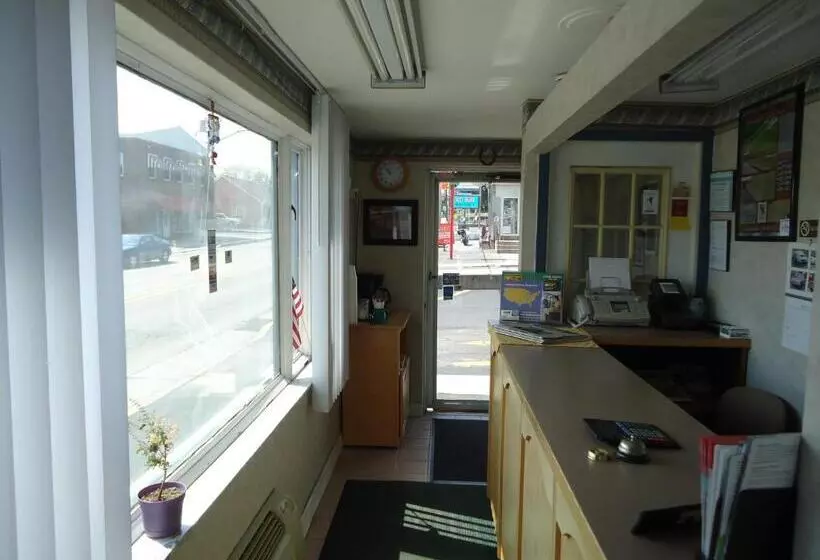 호텔 Budget Host Inn Somerset