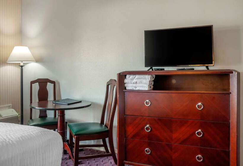 Wintergreen Hotel & Conference Center