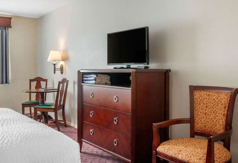 Wintergreen Hotel & Conference Center