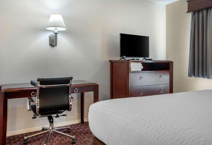 Wintergreen Hotel & Conference Center