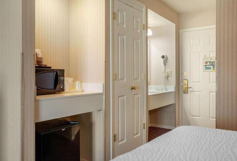 Wintergreen Hotel & Conference Center