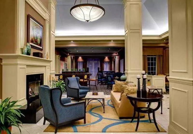 ホテル Courtyard Chapel Hill