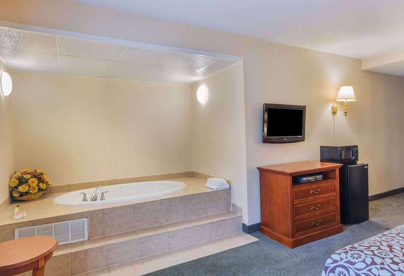 Отель Days Inn By Wyndham Budd Lake