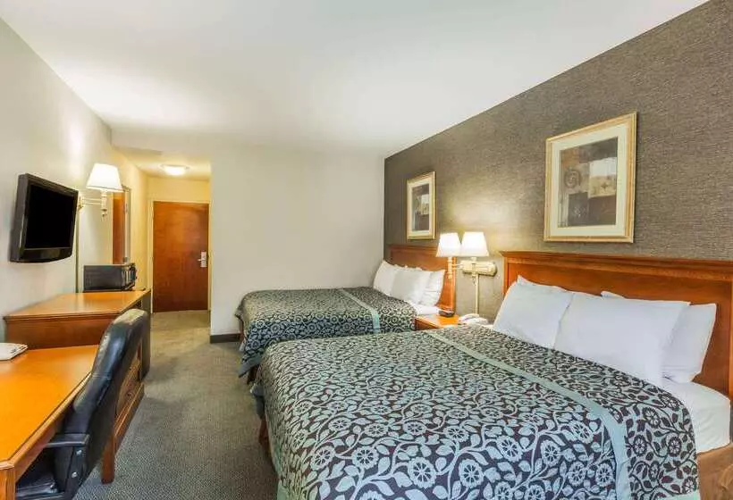 호텔 Days Inn By Wyndham Budd Lake