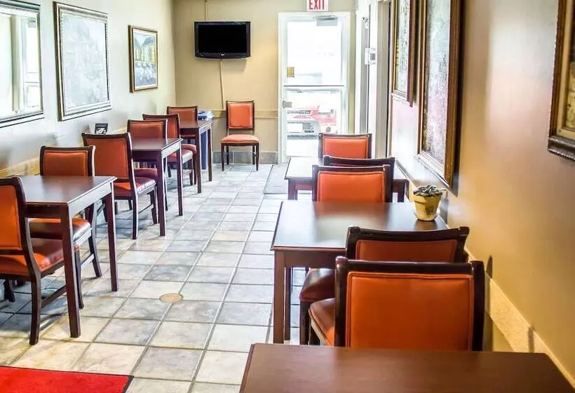 ホテル Econo Lodge