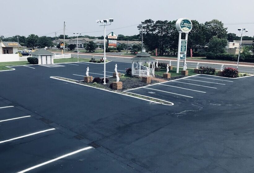 בית מלון כפרי Empire Inn & Suites Absecon/atlantic City