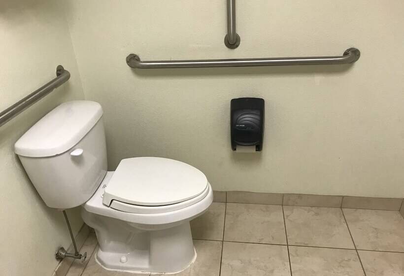 בית מלון כפרי Empire Inn & Suites Absecon/atlantic City