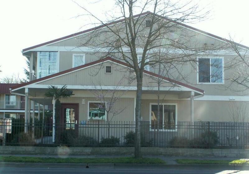 فندق Express Inn & Suites Eugene