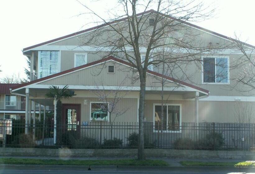 فندق Express Inn & Suites Eugene