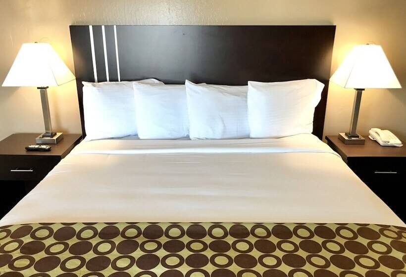 Отель Fireside Inn