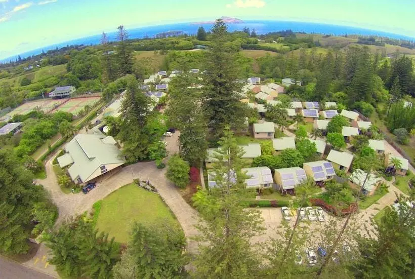 هتل Governors Lodge Resort